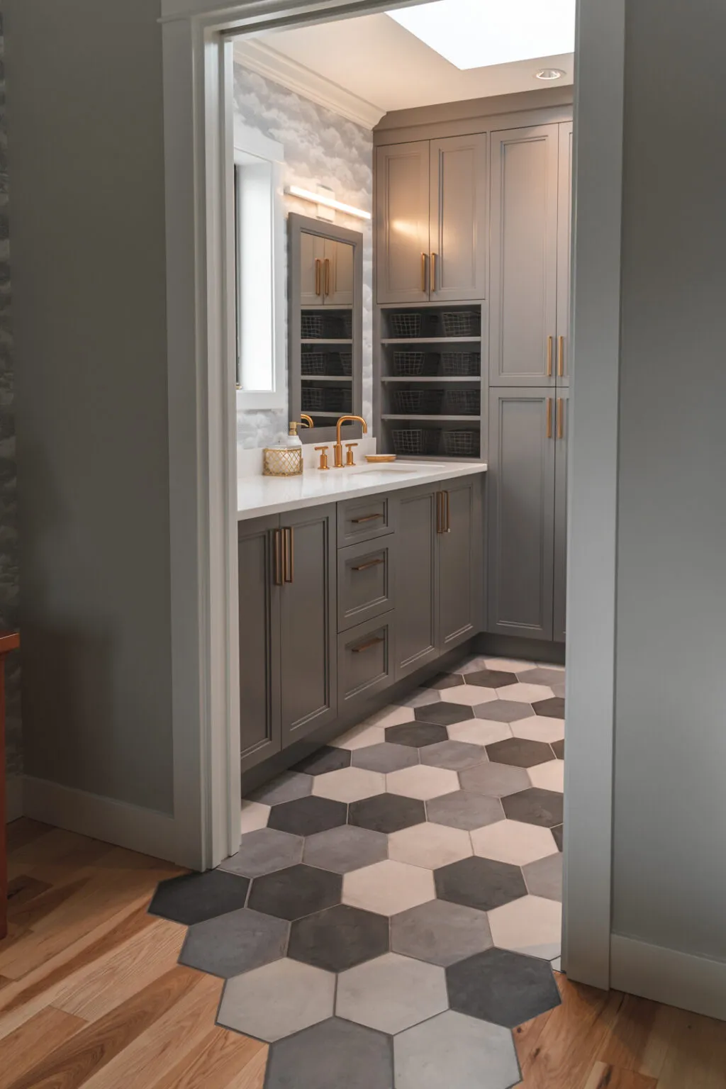 Bathroom renovation planning and budgeting