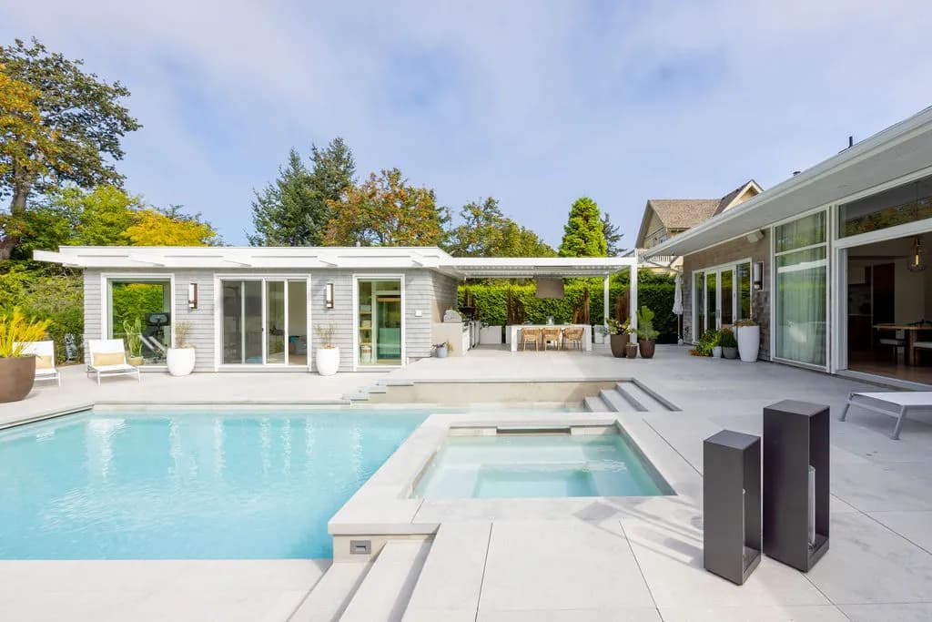 Home Additions & Sun Rooms