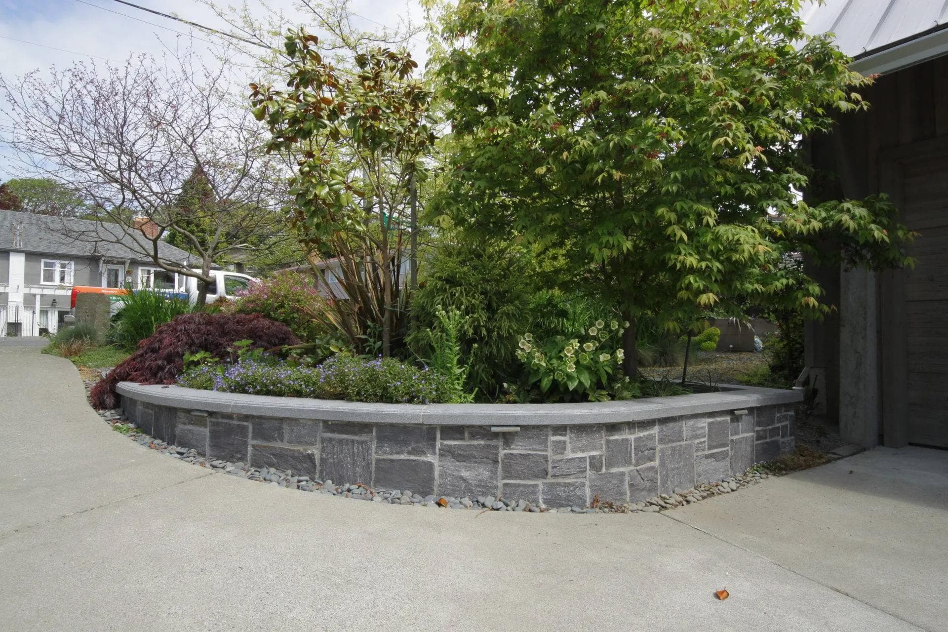 Gonzales Bay Crescent Rd