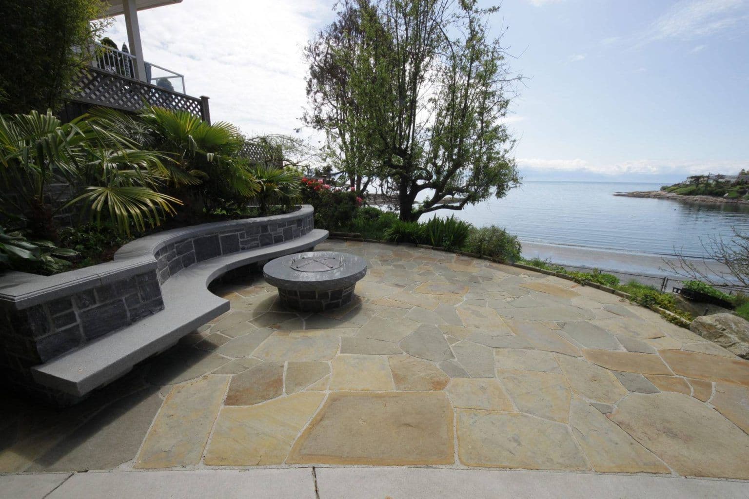 Gonzales Bay Crescent Rd
